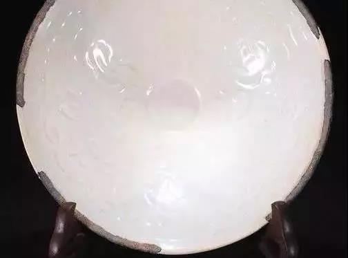北宋晚期的定瓷是否真的“有芒，不堪用”？(圖8)